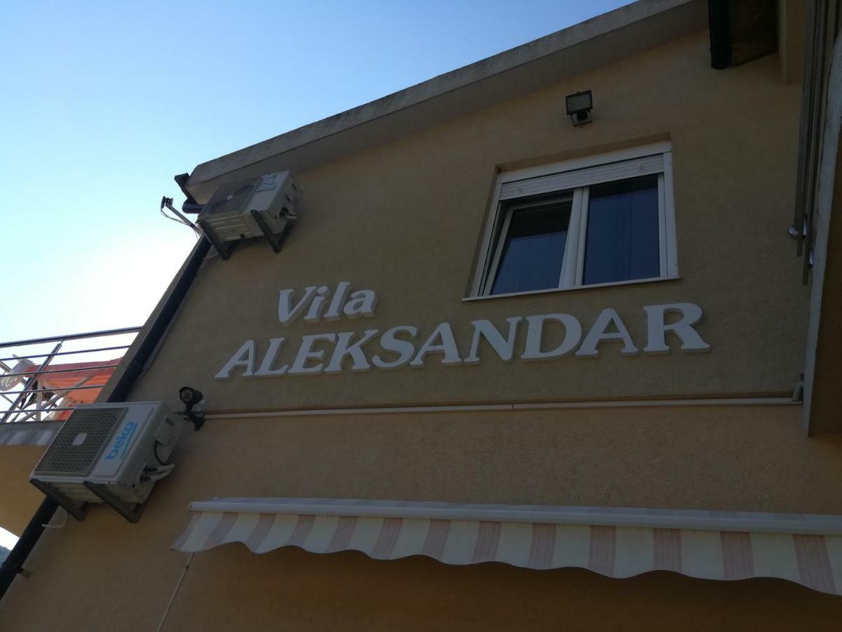 בודווה Apartmani Vila Aleksandar מראה חיצוני תמונה